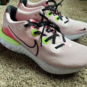 Nike renew shoes size 11